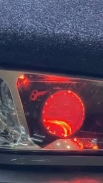 لنز چراغ خودرو پرمیوم مدل pl80